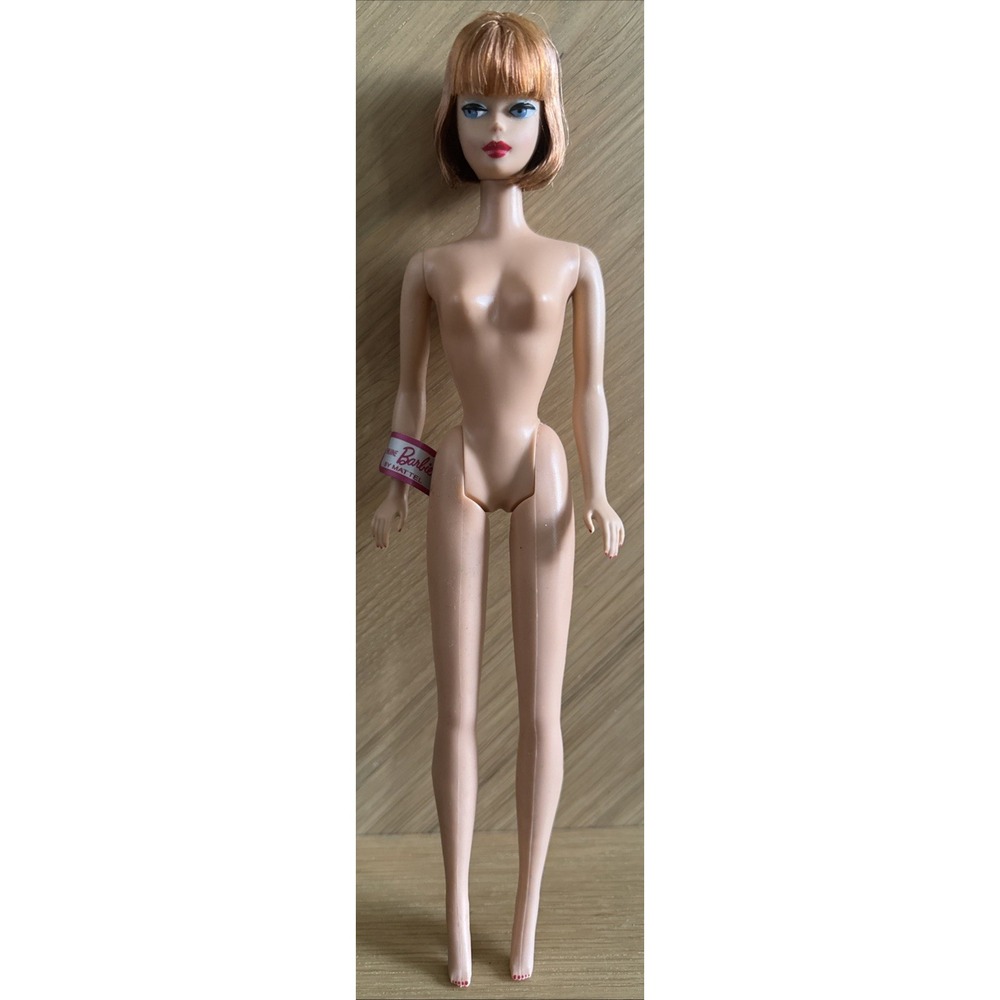Barbie 2007 Reproduction Pan American Stewardess Mattel